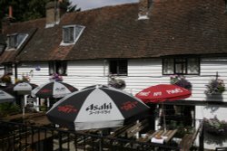 Village  pub Wallpaper