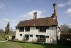 Village cottage Wallpaper