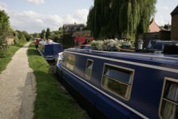 Houseboats Wallpaper