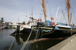 The moorings Wallpaper