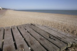 The beach and Channel Wallpaper