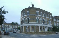 The Farleigh Arms Wallpaper
