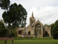 Parish Church of St. Lawrence Wallpaper