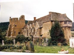 Stokesay Castle