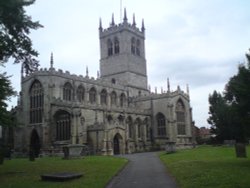 St Swithuns Church, East Retford Wallpaper