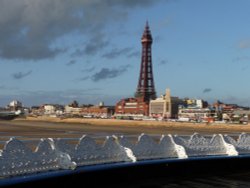 The Tower from the pier Wallpaper