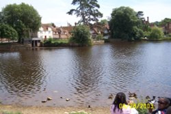 The lake at Beaulieu Wallpaper