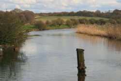 River Weaver near Frodsham Bridge Wallpaper
