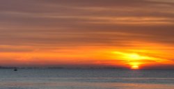 Sunrise on the Humber 2 Wallpaper