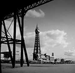 Pier and tower Wallpaper