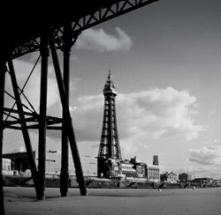 Pier and tower Wallpaper