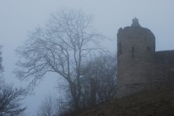 Castle in the mist Wallpaper