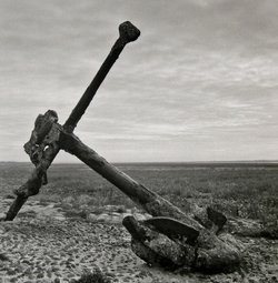 Anchor next to windmill