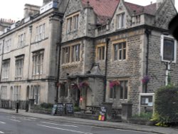 Crown Inn public house Wallpaper