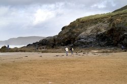 The beach on a chilly, breezy day. Wallpaper
