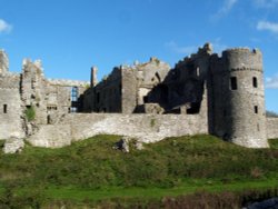 Carew Castle, Pembrokeshire Wallpaper