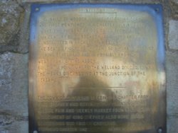 The Trinity bridge sign Wallpaper