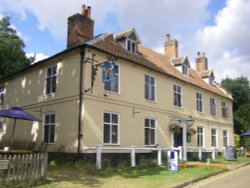 Blickling building Wallpaper