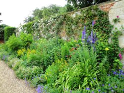 Belton House gardens Wallpaper