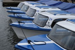 Boats for hire Wallpaper