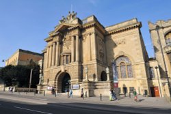 Bristol City Art Gallery - March 2010 Wallpaper