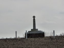 Monument to Saint Edmund in the middle of a ploughed field Wallpaper