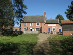 Fritton House Wallpaper