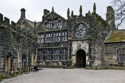 East Riddlesden Hall Wallpaper