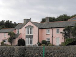 Pink house in Bude