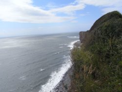 A view from the cliff edge Wallpaper