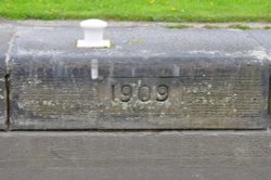 Capstan Circa 1909 Wallpaper