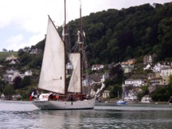 Preparing to sail. Wallpaper