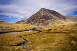 Pen Yr Ole Wen  from Cwm Idwal Wallpaper