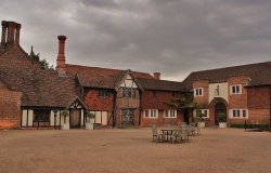 Great Fosters - the Courtyard