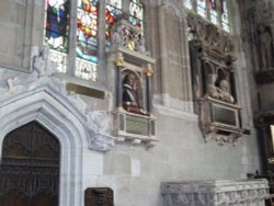 Shakespeare's bust on Chancel wall Wallpaper