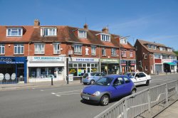 Crossroads near Angel Cresent, Bitterne - May 2010 Wallpaper