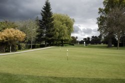 Golf Club at Stockwood Park Wallpaper