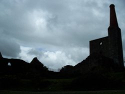 Gloomy times at Phoenix United Mine Wallpaper