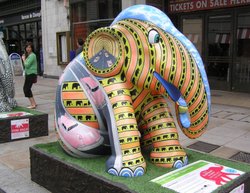 London Elephant Parade, Leicester Square Wallpaper