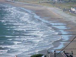 Sea breeze Wallpaper