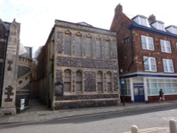 An unknown stone building Wallpaper