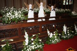 Beccles Church Flower Festival Wallpaper