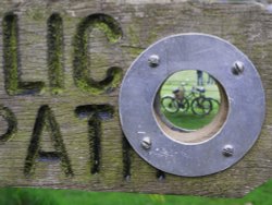 Bergh Apton Gardens Open Day Wallpaper