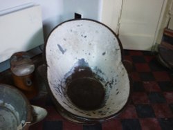 Elizabethan House Museum Wallpaper