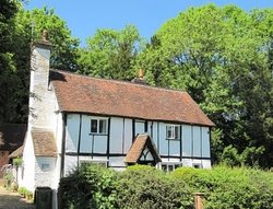 Cottage at Chenies, Buckinghamshire Wallpaper