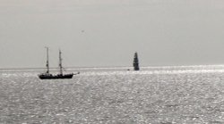 Ships in the morning Wallpaper