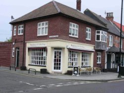 Roy's Bakery and Coffee Shop Wallpaper