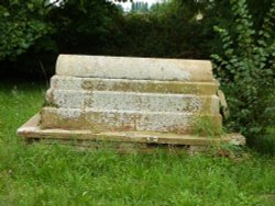 An Unusual Grave Wallpaper