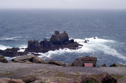 Sea lashed rocks. Wallpaper