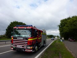 A fire engine which ended the long row of truckers Wallpaper